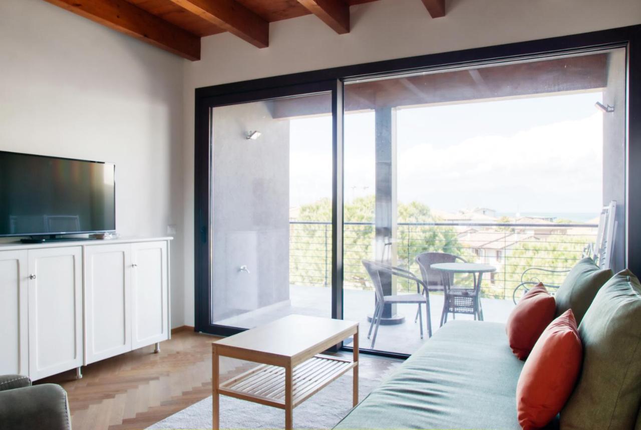 Апартаменты Residenza Puoti Пескьера-дель-Гарда Экстерьер фото