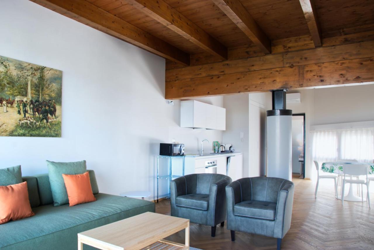 Апартаменты Residenza Puoti Пескьера-дель-Гарда Экстерьер фото